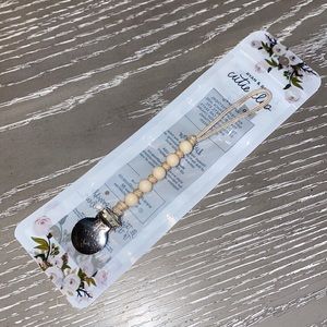 Ryan & Rose Cutie PAT cutie clip pacifier clip cream color